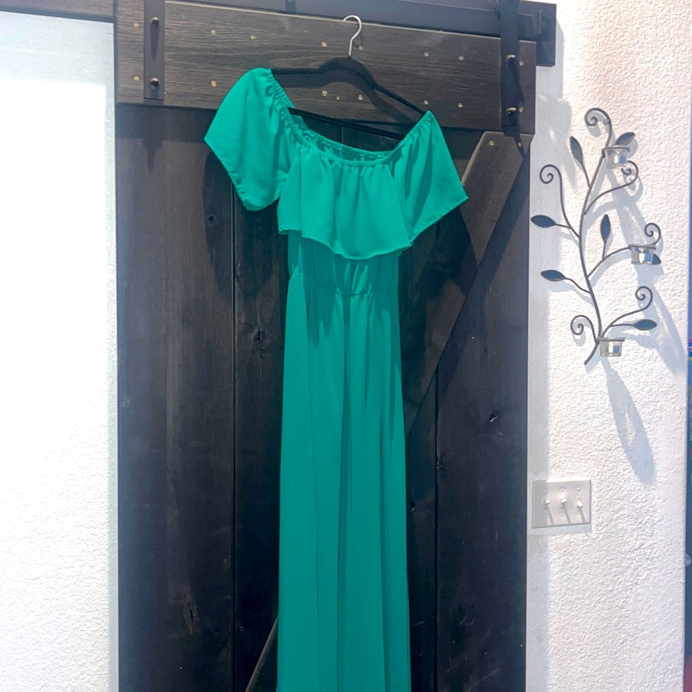 Long off the shoulder green dress. Worn only once. So soft and comfy material.